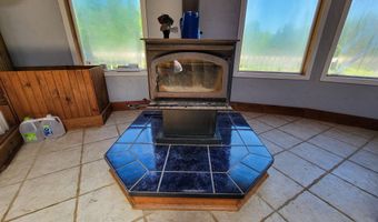 310 Sky View Ln, Barnet, VT 05821