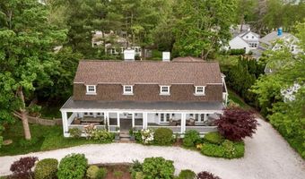 81 Mathewson Rd, Barrington, RI 02806
