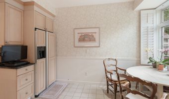44 Hale Ln, Darien, CT 06820