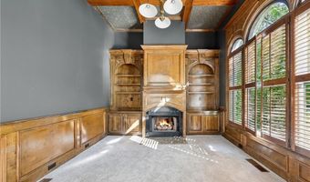 675 FALLS LAKE Dr, Alpharetta, GA 30022