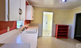 161 N 9th St, Ashton, ID 83420