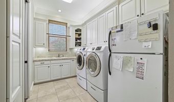 210 Augusta Ct, Aledo, TX 76008