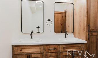 1513 22nd St, Cody, WY 82414