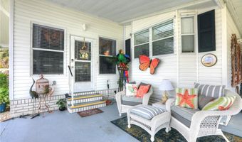 638 Puffin Dr, Barefoot Bay, FL 32976