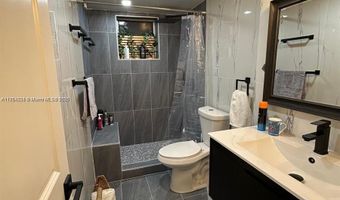 2815 NE 201st Ter L107, Aventura, FL 33180