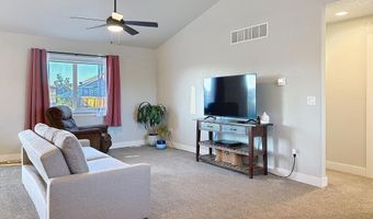 39 Harmony St, Buffalo, WY 82834