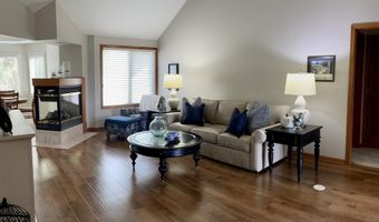 230 Broadmore Cir, Angola, IN 46703