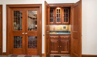 879 N 200 Rd, Baldwin City, KS 66006