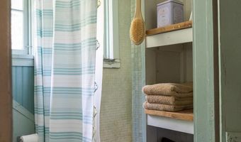 71 Eagle Peak Rd, Brookfield, VT 05060