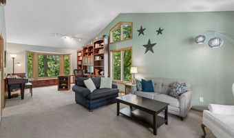 13437 Georgia Cir, Apple Valley, MN 55124