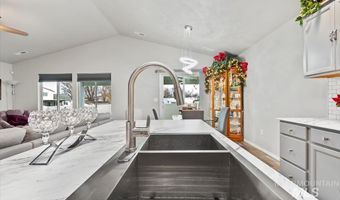 11518 Maidstone Dr, Caldwell, ID 83605