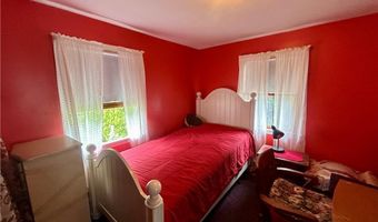 164 Knotty Oak Rd, Coventry, RI 02816