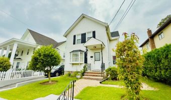 46 Berry St, Andover, NJ 07801
