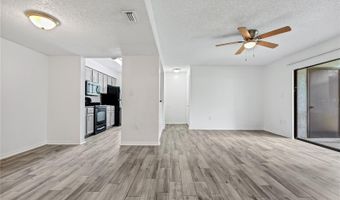 196 RIVERBEND Dr 102, Altamonte Springs, FL 32714
