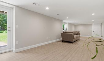 1864 Flat River Rd, Coventry, RI 02816