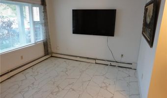 10 East St 205, Cranston, RI 02920
