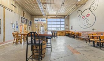 2405 4th St NW, Austin, MN 55912