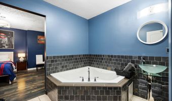 1165 S KY-11, Beattyville, KY 41311