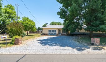 21169 Shelly Ln, Anderson, CA 96007