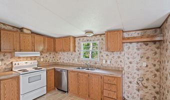 258 Coles Point Rd, Batesville, MS 38606