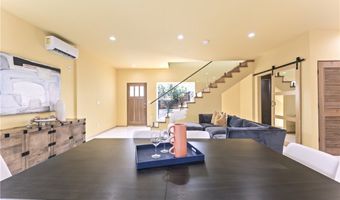 17660 Martha St, Encino, CA 91316