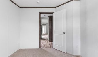 4 Sam St, Acushnet, MA 02743