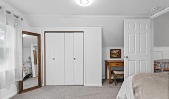 18 Oxford Rd, Albany, NY 12203