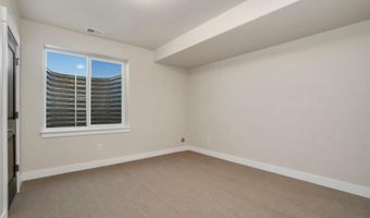 24113 E 36th Pl, Aurora, CO 80019