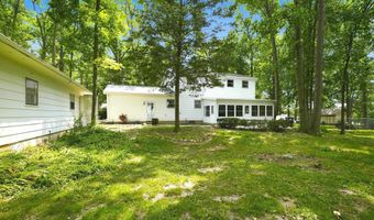 1001 Hickory Hills Dr, Angola, IN 46703