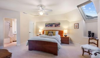 1105 White Oak Dr, Santa Rosa, CA 95409