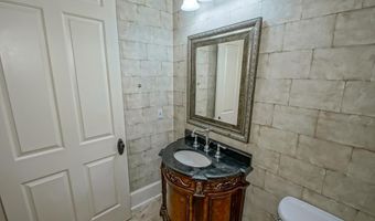 926 Crown Aly, Baton Rouge, LA 70806