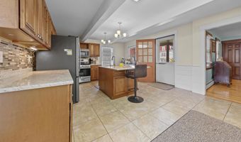 7 School St, Allenstown, NH 03275