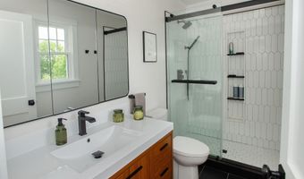 11 Whippoorwill Rd, Bethel, CT 06801