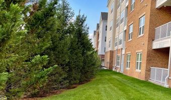 20515 LITTLE CREEK Ter 101, Ashburn, VA 20147
