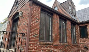 8904 GRANT St, Bethesda, MD 20817