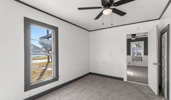 213 W COTTONWOOD St, Archer City, TX 76351