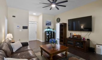 345 Meadow Creek Dr, Benton, AR 72015