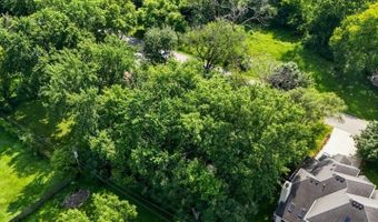 4 N Niles Ave, Addison, IL 60101
