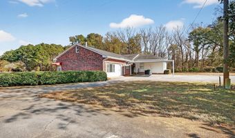 47 Midway St, Bamberg, SC 29003