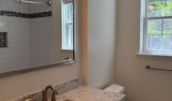 3064 S BUCHANAN St, Arlington, VA 22206