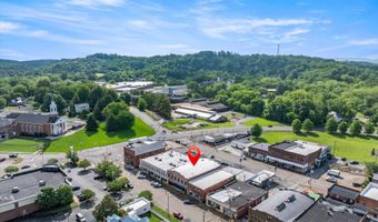 211 Washington Ave, Athens, TN 37303