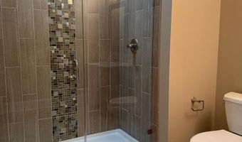 7702 TRAMMELL Rd, Annandale, VA 22003