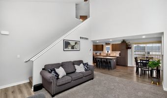 2832 21st St SW, Altoona, IA 50009