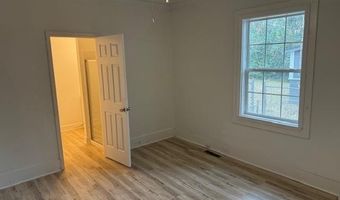 822 Chestnut St, Camden, SC 29020