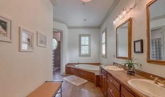 1301 Lakewood, Bainbridge, GA 39819