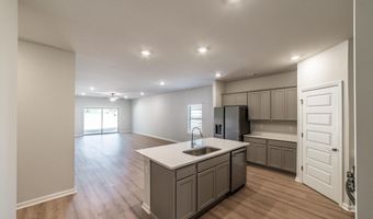 14976 Greenleaf Dr, Athens, AL 35613