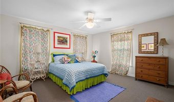 127 Sea Mist Dr, Aransas Pass, TX 78336