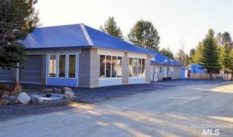 514 W30/W32 Sawyer St W30/32, Cascade, ID 83611