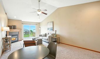 1805 Goose Lake Cir, North Liberty, IA 52317