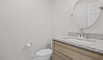 253 Central St, Lincoln, RI 02865